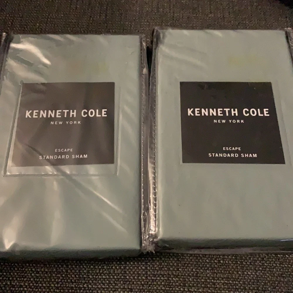 NWT KENNETH COLE ESCAPE duvet and shams